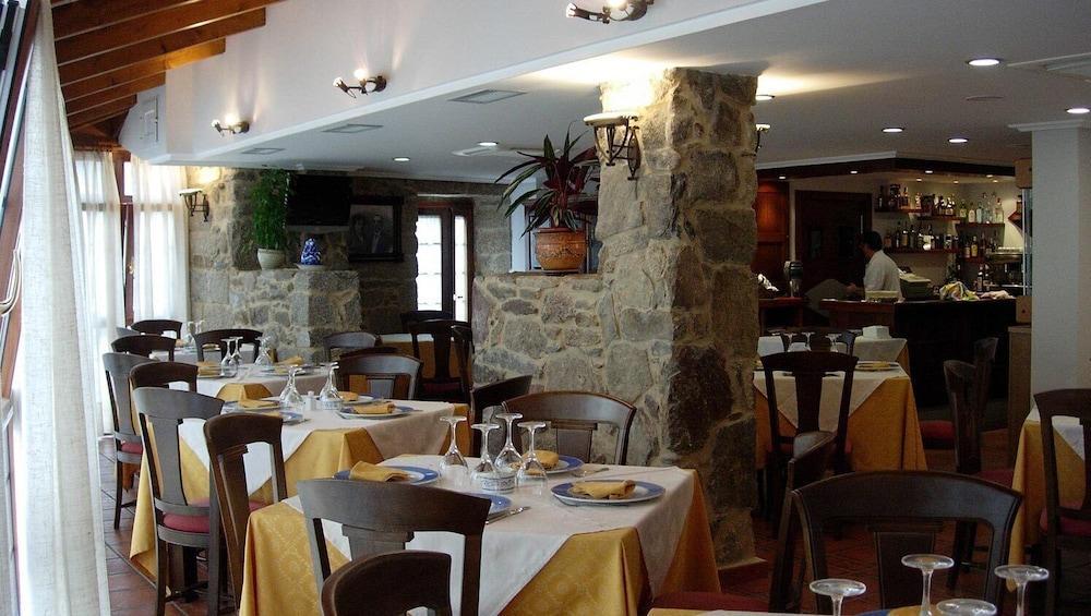 קסטרו קלדלאס Hotel Caldelas Sacra-Pension Rustica 3 Estrellas מראה חיצוני תמונה