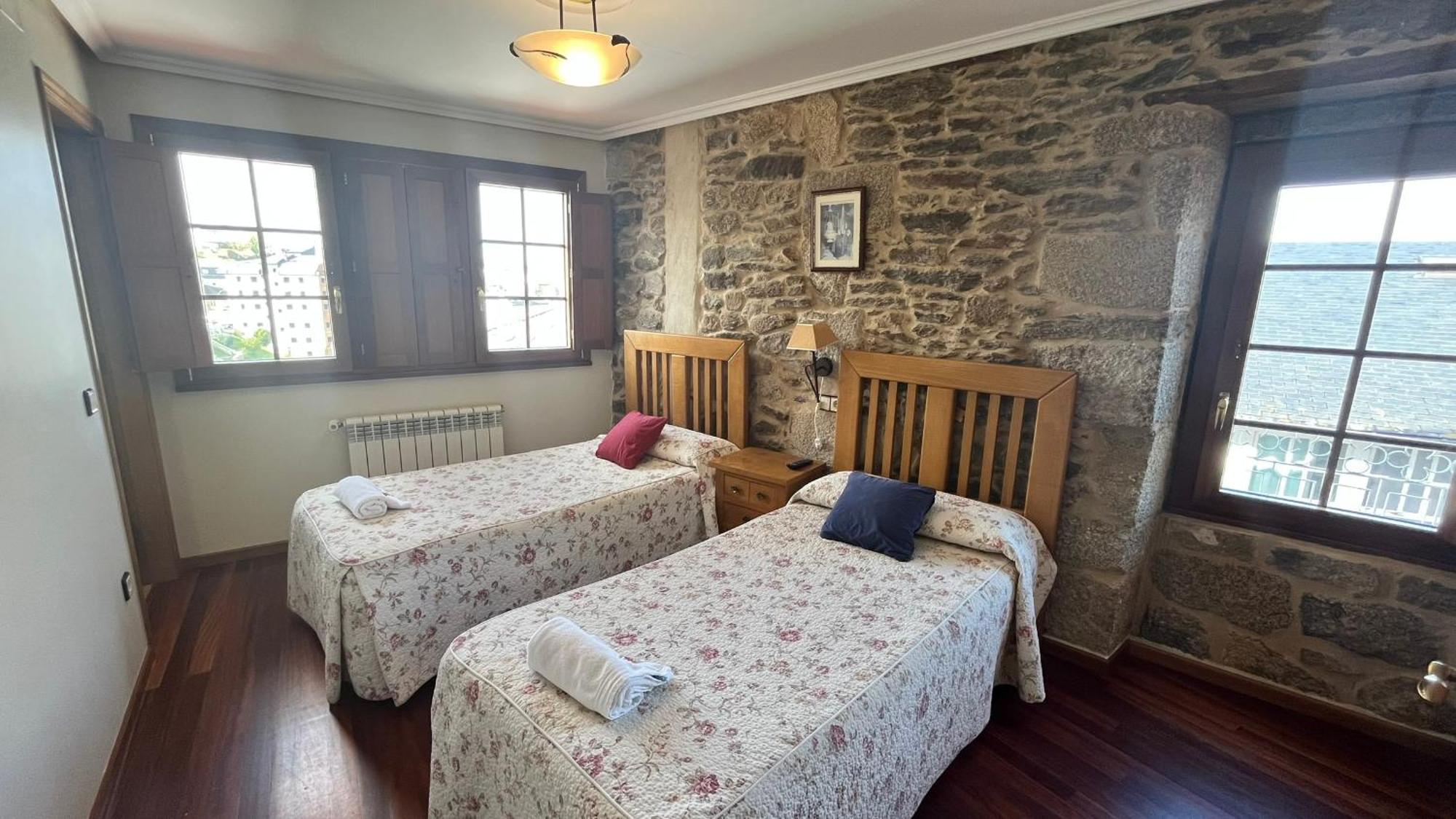 קסטרו קלדלאס Hotel Caldelas Sacra-Pension Rustica 3 Estrellas מראה חיצוני תמונה