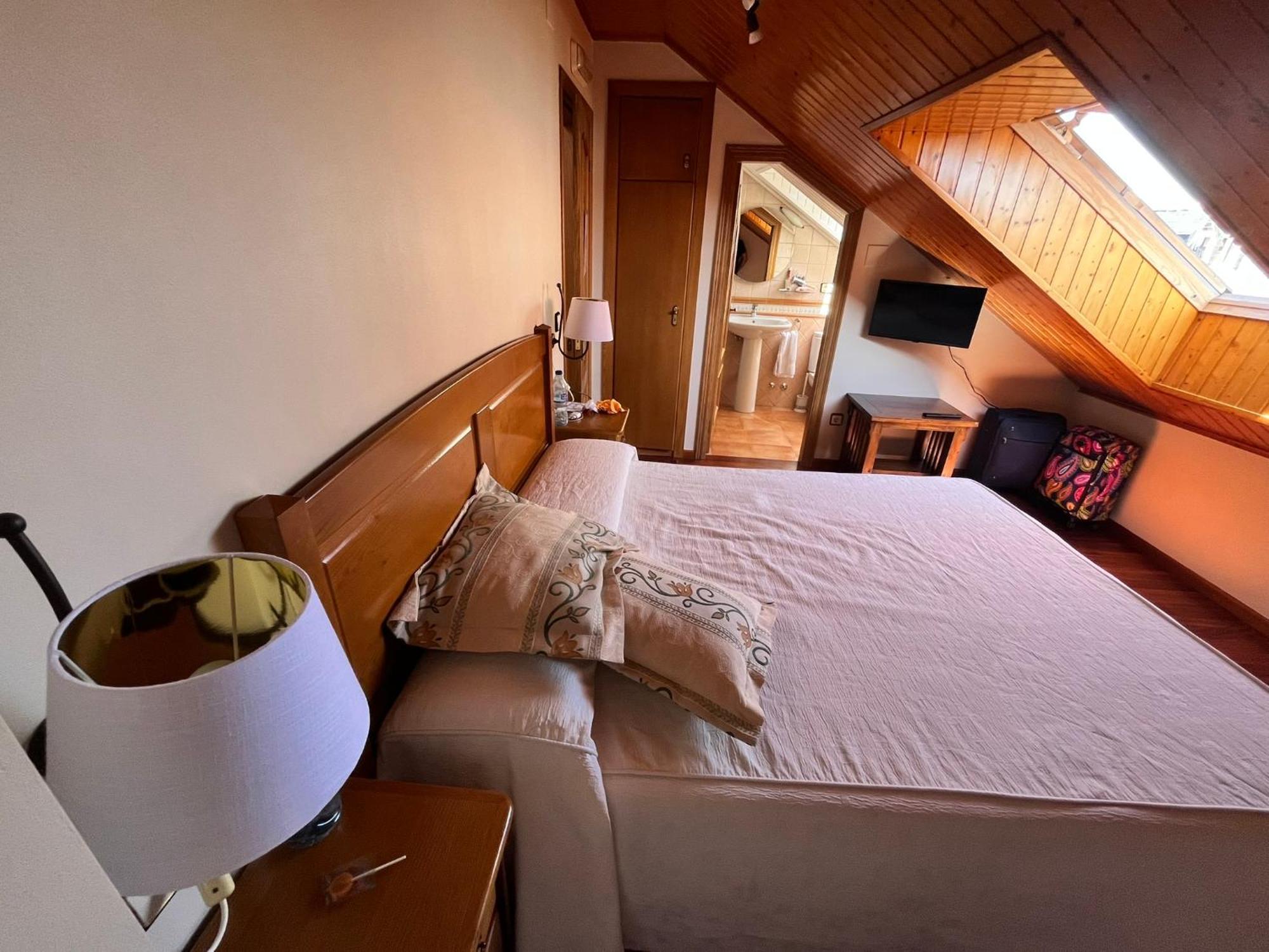 קסטרו קלדלאס Hotel Caldelas Sacra-Pension Rustica 3 Estrellas מראה חיצוני תמונה